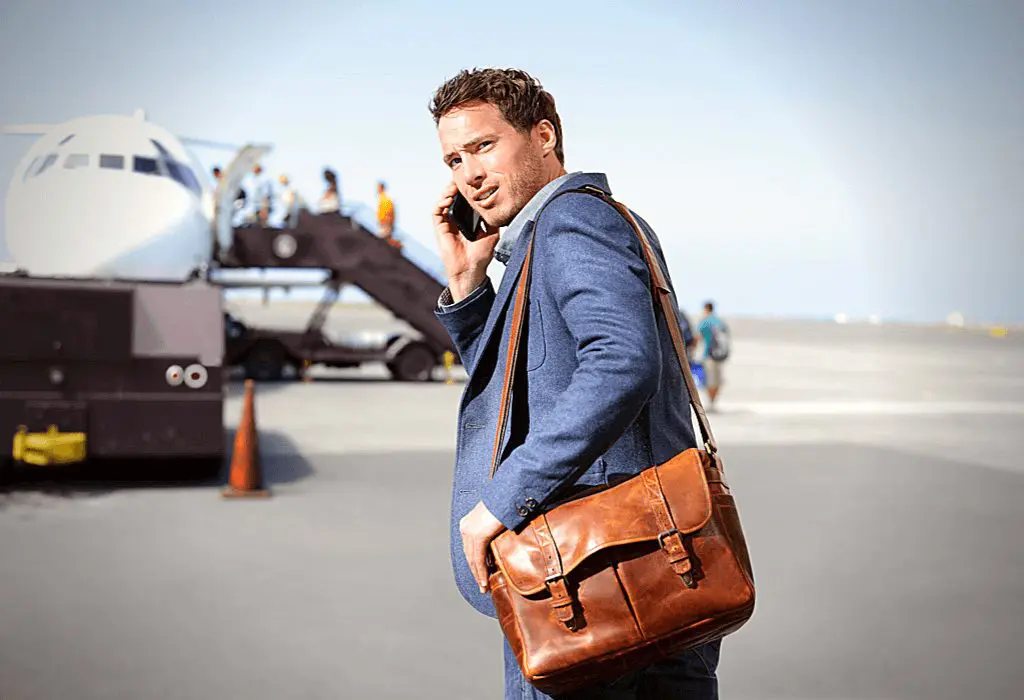 Travel in Style: Essential Clothing and Packing Tips for Men on the Go