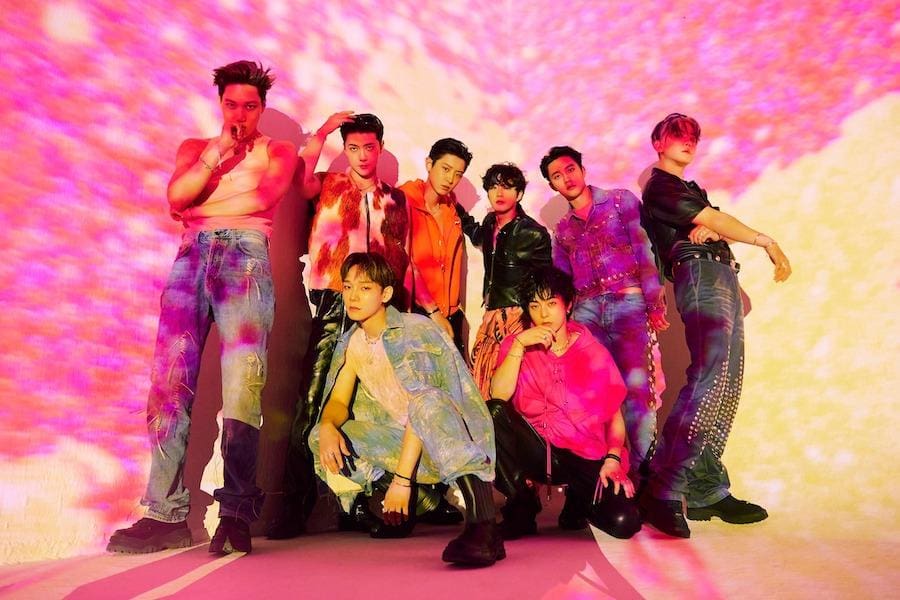 EXO's "EXIST" Dominates Global iTunes Charts