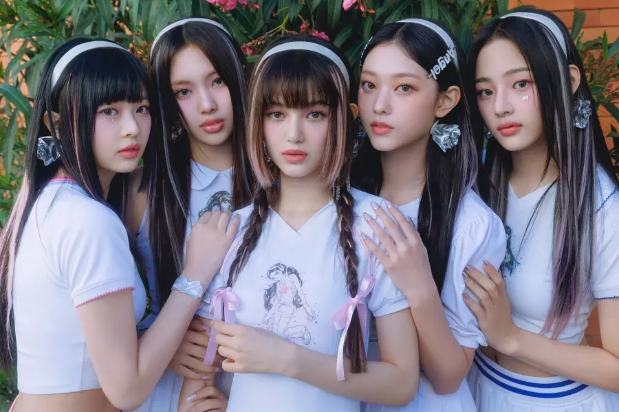 NewJeans Makes History as Fastest-Rising K-Pop Girl Group on UK’s Official Singles Chart with “Super Shy”