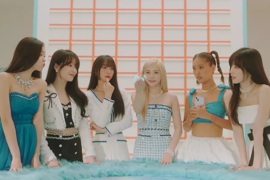 OH MY GIRL Embraces the Summer Season with Captivating "Summer Comes" MV