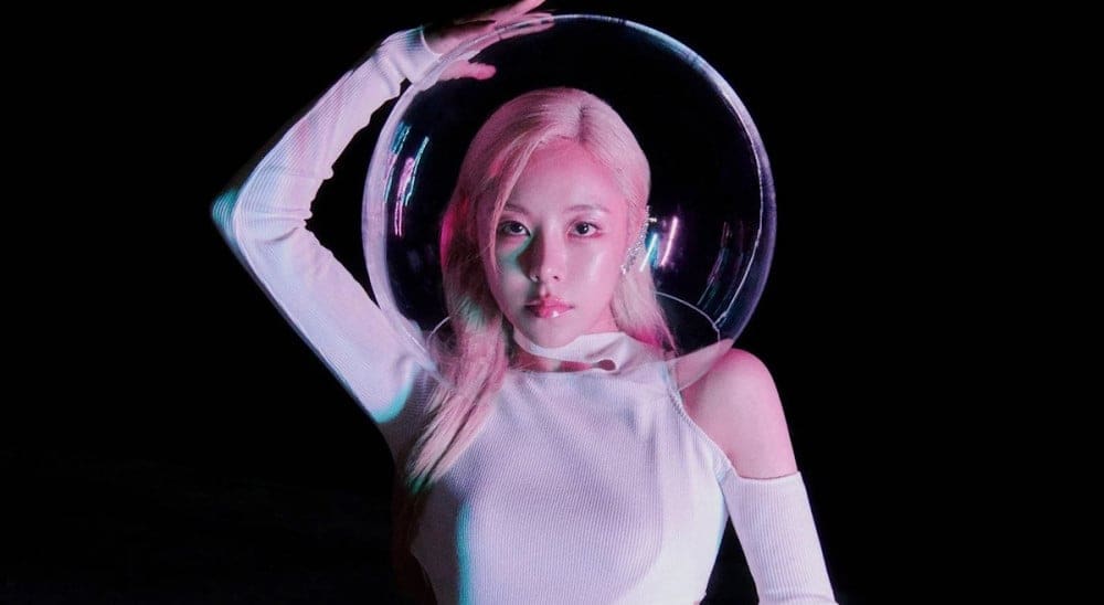 MAMAMOO’s Whee In Embarks on Cosmic Journey in 'IN the Mood' Teaser Images