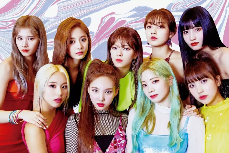 TWICE Achieves 600 Million Views with “FANCY” Music Video