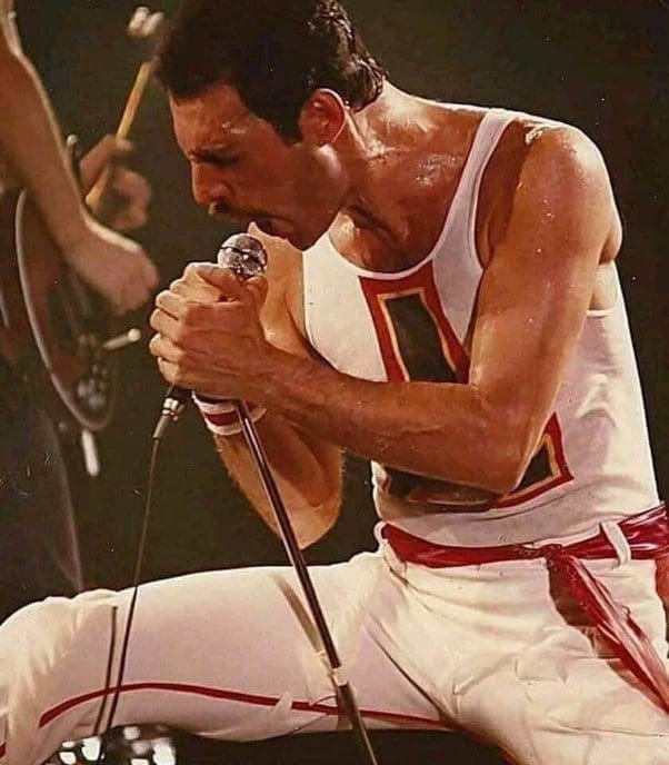 Mercury's Vocal Mastery and Artistic Range